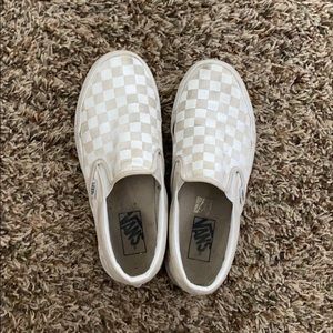White checkered vans slip on